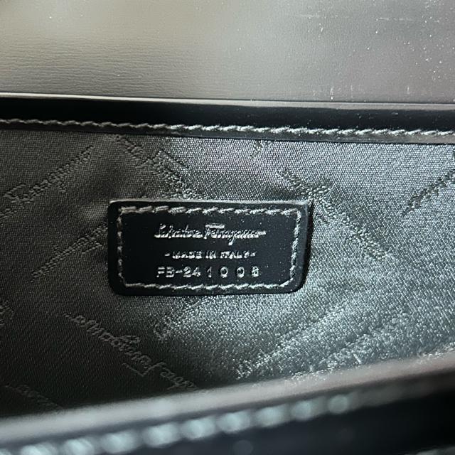 Salvatore Ferragamo �t�F���K�� �����Y �K���`�[�j ���U�[ �r�W�l�X�o�b�O �u���[�t�P�[�X �u���b�N �� �u�����h�� 