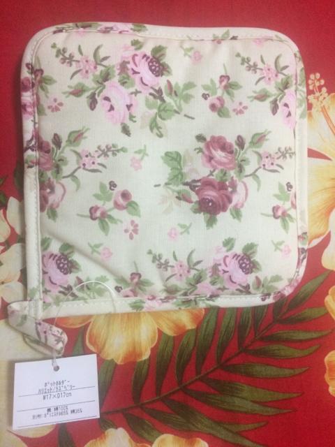 新品未使用☆ローラアシュレイ☆ポットホルダー☆ < ブランド  新品未使用☆ローラアシュレイ☆ポットホルダー☆ < ブランドの