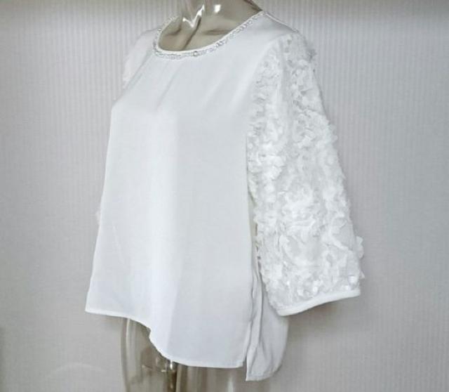 GLACIER★ビーズ付き 袖レース シフォン トップス < ブランド GLACIER★ビーズ付き 袖レース シフォン トップス < ブランドの