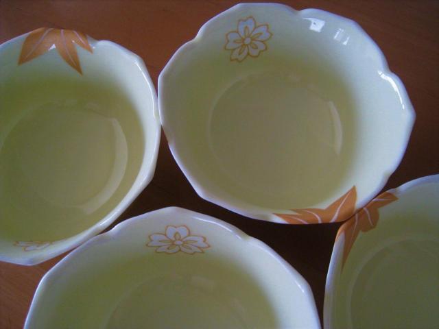 有田焼 西山製 紅葉柄 小鉢 4客 < インテリア/ライフ 有田焼 西山製 紅葉柄 小鉢 4客 < インテリア/ライフの