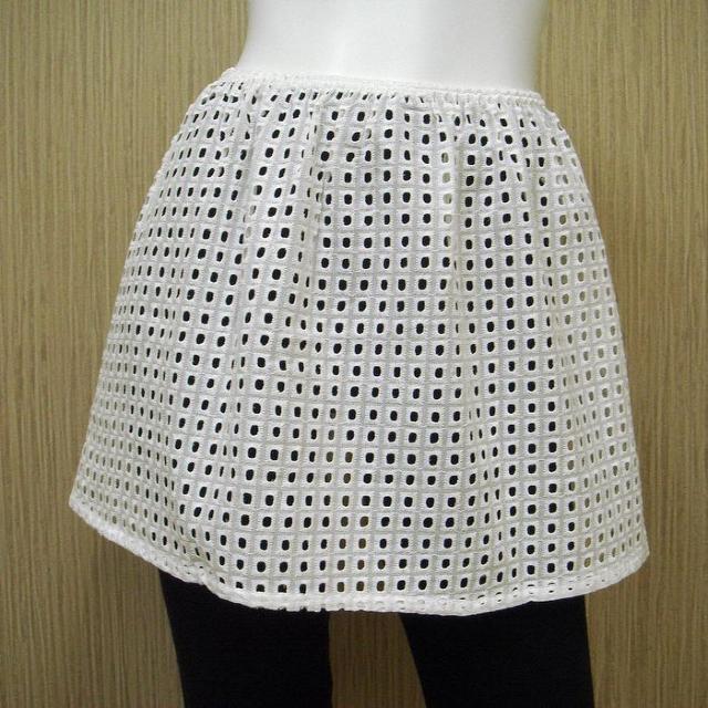 衝撃300円セール★レギンスやフィットネスにオーバースカート白 < 女性ファッション  衝撃300円セール★レギンスやフィットネスにオーバースカート白 < 女性ファッションの