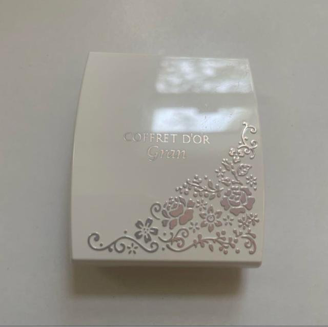 切手可 コフレドールグラン カバーフィットパクトUV オークルC < ブランド 切手可 コフレドールグラン カバーフィットパクトUV オークルC < ブランドの