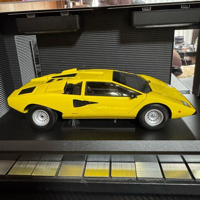 絶版未展示品 京商 1/18 ランボルギーニ カウンタック LP400 イエロー < ホビー  絶版未展示品 京商 1/18 ランボルギーニ カウンタック LP400 イエロー < ホビーの