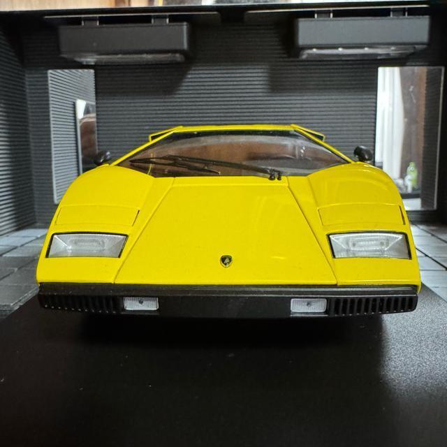 絶版未展示品 京商 1/18 ランボルギーニ カウンタック LP400 イエロー < ホビー  絶版未展示品 京商 1/18 ランボルギーニ カウンタック LP400 イエロー < ホビーの
