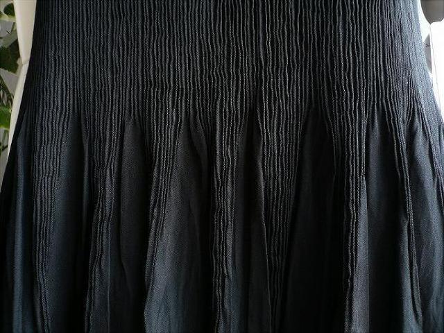 新品 9074 M 日本製 桐生織 プリーツ ワンピース 黒 ブラック 春 夏 秋 レディース 綿混 花模様 ペチコート 高級 < 女性ファッション 新品 9074 M 日本製 桐生織 プリーツ ワンピース 黒 ブラック 春 夏 秋 レディース 綿混 花模様 ペチコート 高級 < 女性ファッションの