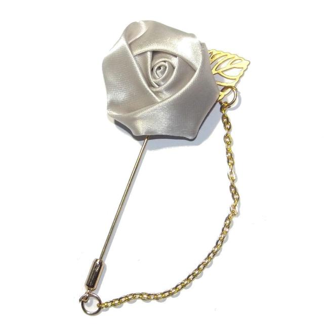 送料無料 バラ 薔薇 チェーン付き ラペルピン コサージュ グレー色 ローズ < 男性アクセサリー/時計  送料無料 バラ 薔薇 チェーン付き ラペルピン コサージュ グレー色 ローズ  < 男性アクセサリー/時計の