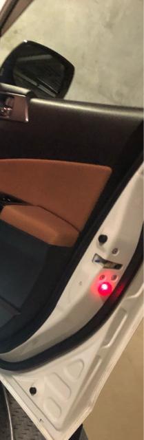 ☆車セーフティアイテム 車ドア 追突防止警告LEDライト 赤色 2個セット☆ < 自動車/バイク ☆車セーフティアイテム 車ドア 追突防止警告LEDライト 赤色 2個セット☆ < 自動車/バイク