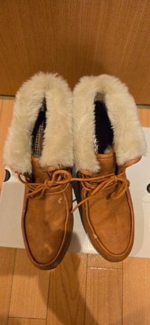 �V���[�g�u�[�c �� �����t�@�b�V������ 