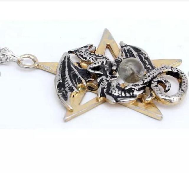 EastGate: Dracogram pendant hS{[  jANZT[/v 