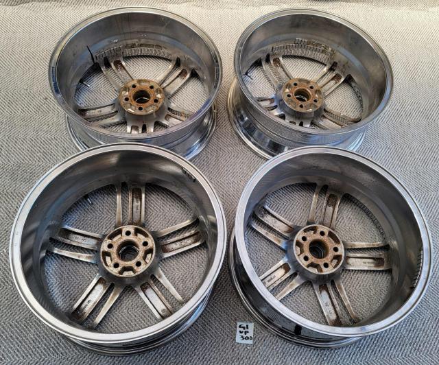 HP DESIGNアルミホイール19インチ8J +35 5H/100ホイールのみ4本セツトインプレッサ GC8 GF8 レガシィ < 自動車/バイク HP DESIGNアルミホイール19インチ8J +35 5H/100ホイールのみ4本セツトインプレッサ GC8 GF8 レガシィ < 自動車/バイク