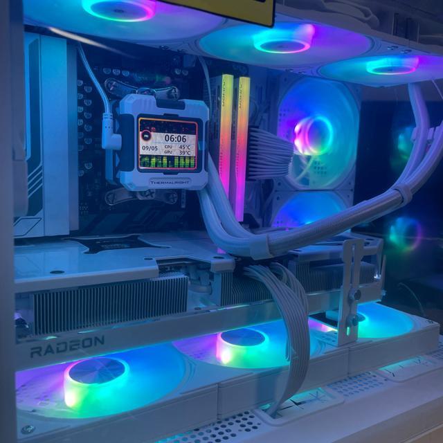yViQ[~OPCzRyzen7 7800X3D RX9070XT SSD1TB 32GB 850W
