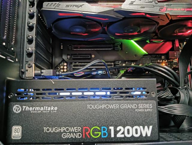 i9+ RAMPAGE VI EXTREME OMEGA/RTX2080Ti < PC本体/周辺機器  i9+ RAMPAGE VI EXTREME OMEGA/RTX2080Ti < PC本体/周辺機器の
