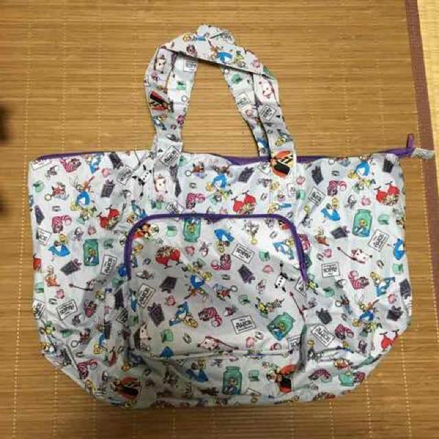 ディズニー・ポケッタブルトートバッグ。アリス&キャラクター柄 < ブランド ディズニー・ポケッタブルトートバッグ。アリス&キャラクター柄 < ブランドの