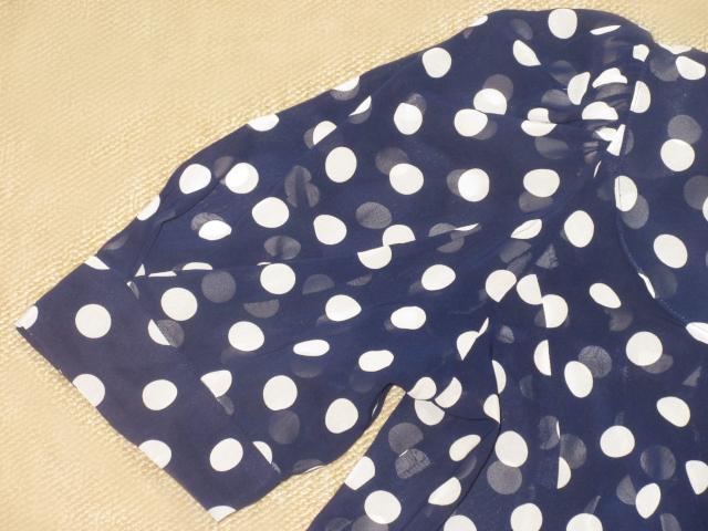 ドット模様*シフォントップス*カーディガン(ダークネイビー) < 女性ファッション  ドット模様*シフォントップス*カーディガン(ダークネイビー) < 女性ファッションの