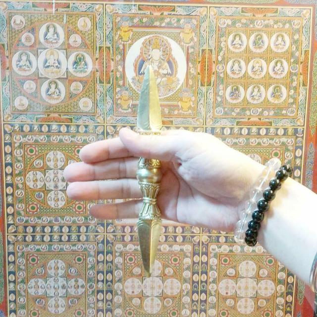 チベット密教法具 独鈷杵 両剣 大サイズ 約20cm < インテリア/ライフ  チベット密教法具 独鈷杵 両剣 大サイズ 約20cm < インテリア/ライフの