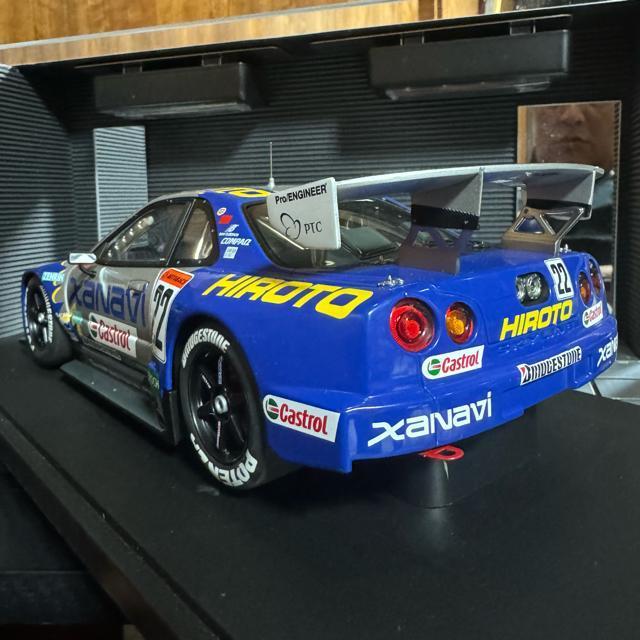 Wi I[gA[g 1/18 XANAVI HIROTO GTR (R34)  zr[ 