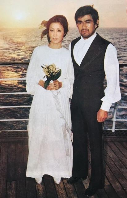 ZDVDLCn^[vol.4t^@162b.  CD/DVD/rfI 