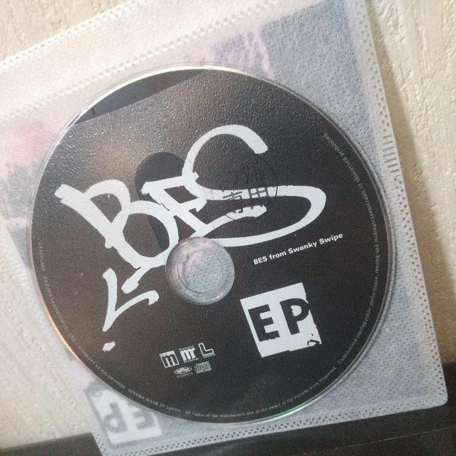 BESwEPxONE-LAW NOTORIOUS KNZZ VATHEtC  CD/DVD/rfI 