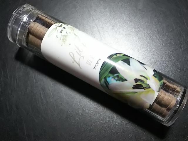 cocco★ミニ香炉用 雲形お香(リリー) < 女性アクセサリー/時計 cocco★ミニ香炉用 雲形お香(リリー) < 女性アクセサリー/時計の