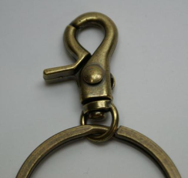 キーホルダーチェーン ビッグ ゴールド リング 鍵 自転車 バイク 車 家 金色 おしゃれ 定番 フック < 男性ファッション  キーホルダーチェーン ビッグ ゴールド リング 鍵 自転車 バイク 車 家 金色 おしゃれ 定番 フック < 男性ファッションの