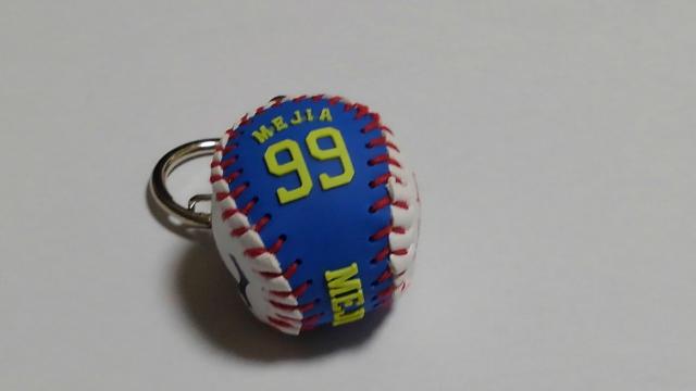 埼玉西武ライオンズ2020 シークレットミニボールキーホルダー 99 エルネスト・メヒア選手 < レジャー/スポーツ  埼玉西武ライオンズ2020 シークレットミニボールキーホルダー 99 エルネスト・メヒア選手  < レジャー/スポーツの