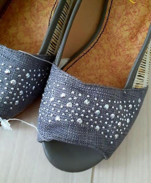 新品◆グレー サイドメッシュ ラインストーン パンプス サンダル S < 女性ファッション  新品◆グレー サイドメッシュ ラインストーン パンプス サンダル S < 女性ファッションの