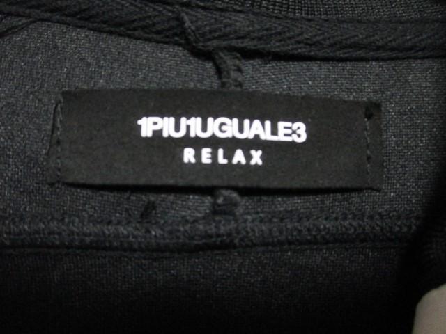 ☆1PIU1UGUALE3 RELAX ウノピュウノウグァーレトレリラックス ロゴ テープ パーカー/M < 男性ファッション ☆1PIU1UGUALE3 RELAX ウノピュウノウグァーレトレリラックス ロゴ テープ パーカー/M < 男性ファッションの
