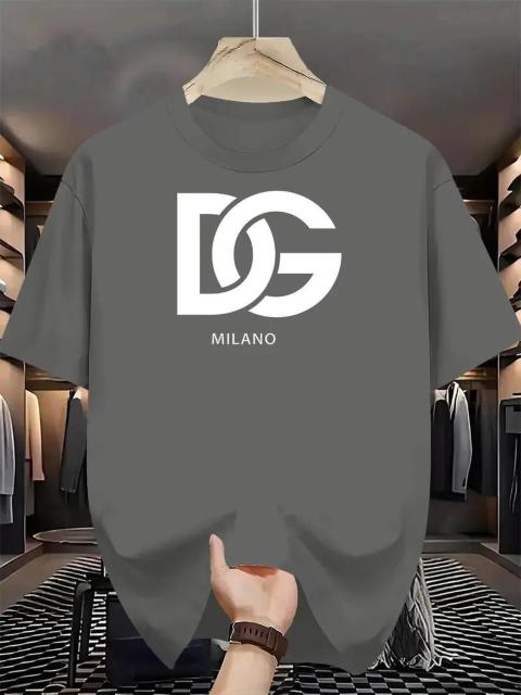 超お買い得990円★メンズ D&G ミラノ グラフィック Tシャツ - 目立つ白いロゴ USAサイズM(日本サイズXL相当)黒 < 女性ファッション  超お買い得990円★メンズ D&G ミラノ グラフィック Tシャツ - 目立つ白いロゴ USAサイズM(日本サイズXL相当)黒 < 女性ファッションの