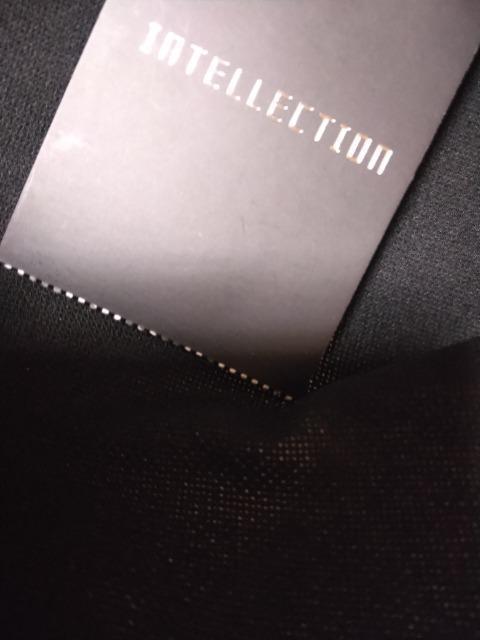 新品INTELLECTIONワールド高級 袖コンシャスショート丈ブルゾン38500円 < 女性ファッション  新品INTELLECTIONワールド高級 袖コンシャスショート丈ブルゾン38500円 < 女性ファッションの