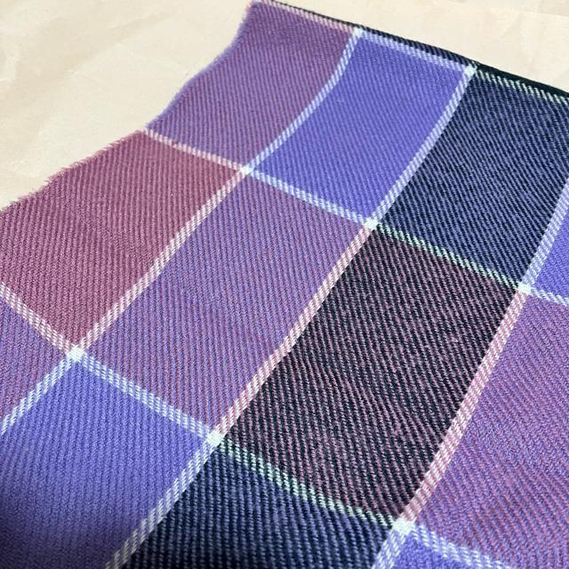 【ノーブランド扱い】 薄手 大判ストール・ショール / パープル系 チェック < 女性ファッション 【ノーブランド扱い】 薄手 大判ストール・ショール / パープル系 チェック < 女性ファッションの