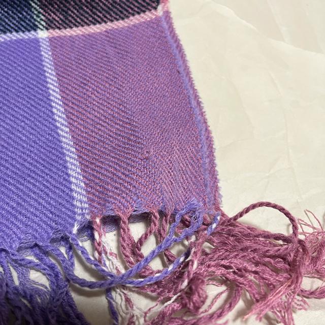 【ノーブランド扱い】 薄手 大判ストール・ショール / パープル系 チェック < 女性ファッション 【ノーブランド扱い】 薄手 大判ストール・ショール / パープル系 チェック < 女性ファッションの