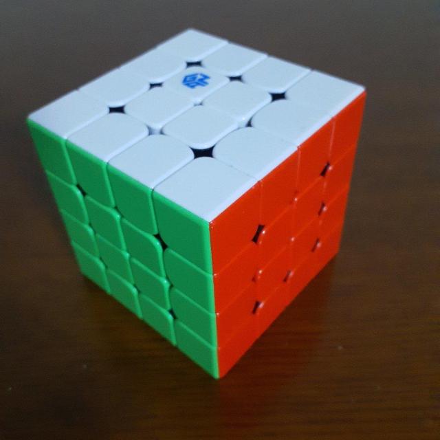 ルービックキューブ GAN メガミンクス・フロステッド 4×4 状態○ < おもちゃ ルービックキューブ GAN メガミンクス・フロステッド 4×4 状態○ < おもちゃの