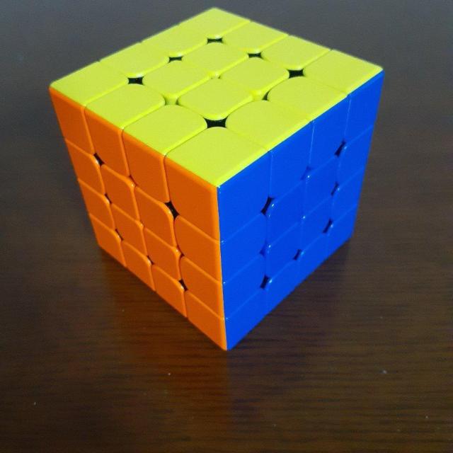 ルービックキューブ GAN メガミンクス・フロステッド 4×4 状態○ < おもちゃ ルービックキューブ GAN メガミンクス・フロステッド 4×4 状態○ < おもちゃの