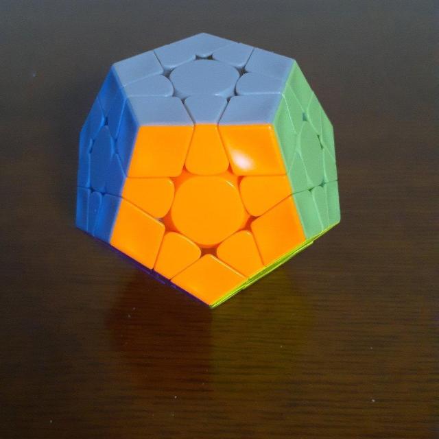 ルービックキューブ GAN メガミンクス・フロステッド 4×4 状態○ < おもちゃ ルービックキューブ GAN メガミンクス・フロステッド 4×4 状態○ < おもちゃの