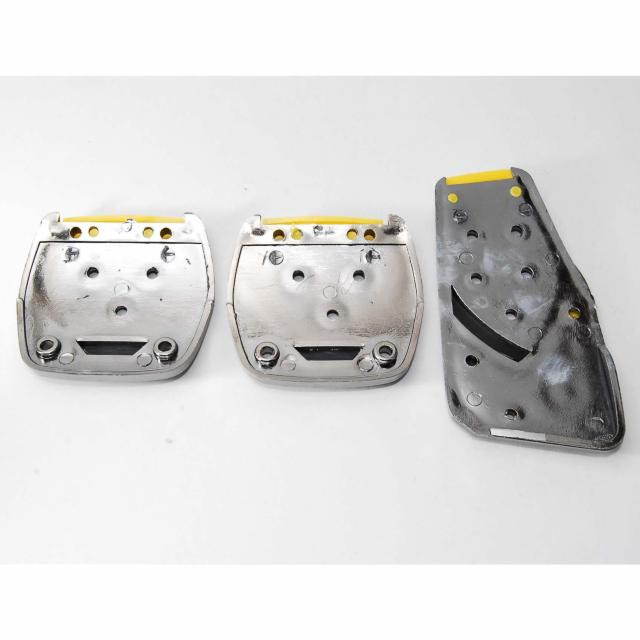 フォーミュラスペック ノンスリップ スポーツ ペダルカバー イエロー MT用 汎用 ペダルパッド マニュアル 軽量 ドレスアップ < 自動車/バイク フォーミュラスペック ノンスリップ スポーツ ペダルカバー イエロー MT用 汎用 ペダルパッド マニュアル 軽量 ドレスアップ < 自動車/バイク