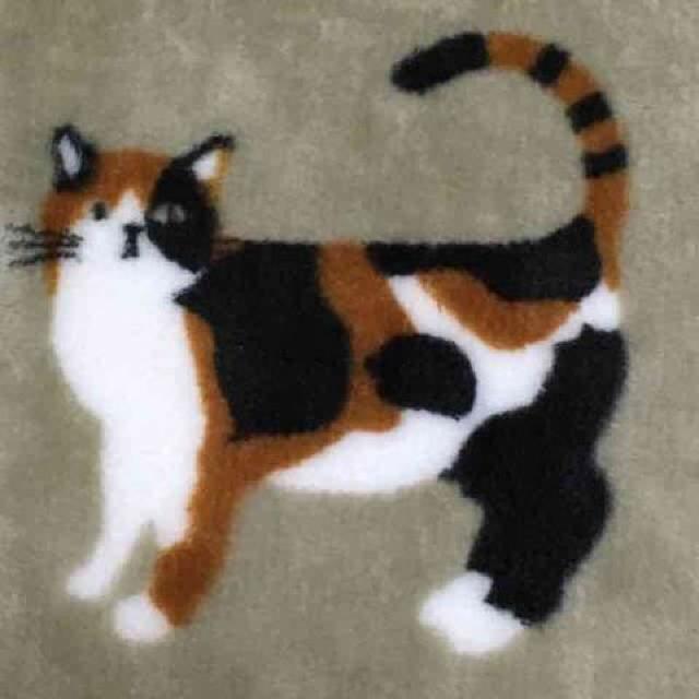 三毛猫のみやけさん・キャラクター柄ブランケット。グレージュ < インテリア/ライフ 三毛猫のみやけさん・キャラクター柄ブランケット。グレージュ < インテリア/ライフの