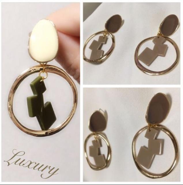 フープデザインピアス【新品】Brownブラウン茶×Goldゴールド < 女性アクセサリー/時計 フープデザインピアス【新品】Brownブラウン茶×Goldゴールド < 女性アクセサリー/時計の