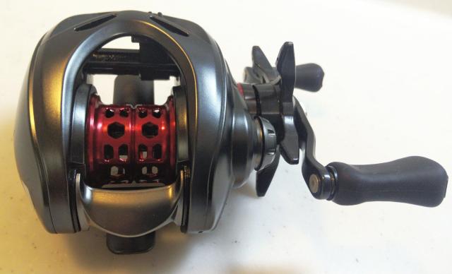 ダイワ DAIWA スティーズ STEEZ エアー AIR TW 500H 右 ベイトフィネス BFS 28ミリ スプール < レジャー/スポーツ  ダイワ DAIWA スティーズ STEEZ エアー AIR TW 500H 右 ベイトフィネス BFS 28ミリ スプール < レジャー/スポーツの
