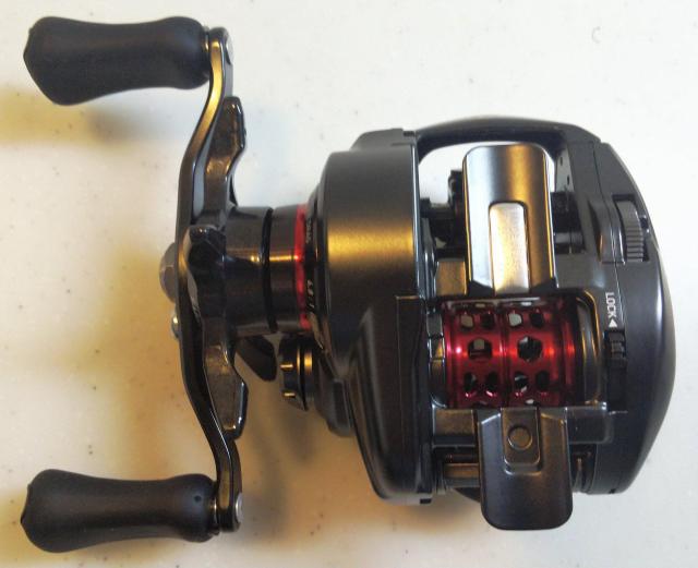 ダイワ DAIWA スティーズ STEEZ エアー AIR TW 500H 右 ベイトフィネス BFS 28ミリ スプール < レジャー/スポーツ  ダイワ DAIWA スティーズ STEEZ エアー AIR TW 500H 右 ベイトフィネス BFS 28ミリ スプール < レジャー/スポーツの