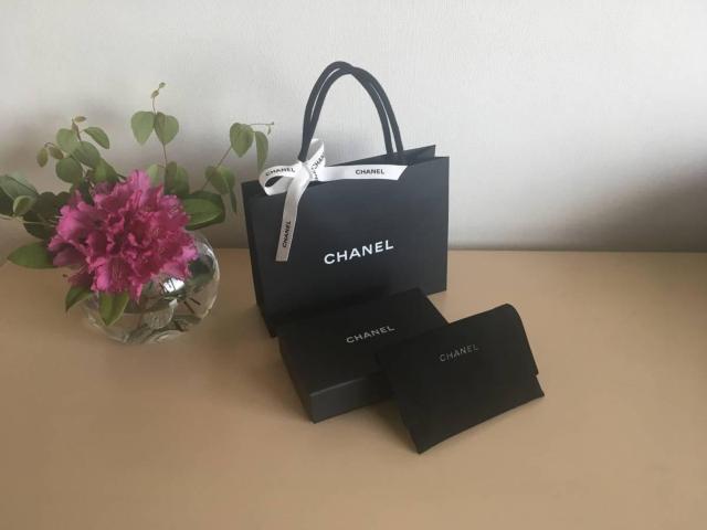 ��CHANEL�������\�t�g�P�[�X�E�󔠁E�V���b�v�܃Z�b�g���J�����A�E���{���t���i�Q�j �� �u�����h�� 