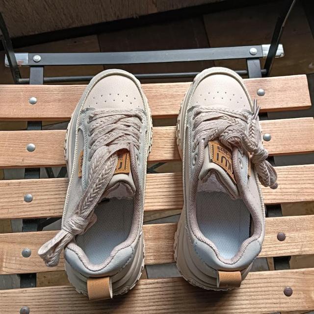 新品 23.5cm レディース スニーカー ブラウン シューズ 靴 厚底 < 女性ファッション  新品 23.5cm レディース スニーカー ブラウン シューズ 靴 厚底 < 女性ファッションの