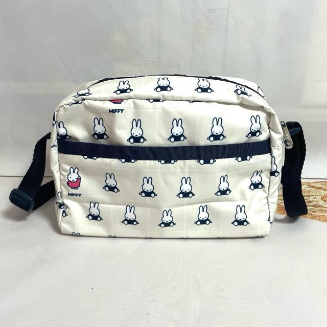 ★新品★LeSportsac レスポートサック ミッフィー グリッドチェック ショルダーバッグ 2434 送料無料 < 女性ファッション  ★新品★LeSportsac レスポートサック ミッフィー グリッドチェック ショルダーバッグ 2434 送料無料 < 女性ファッションの