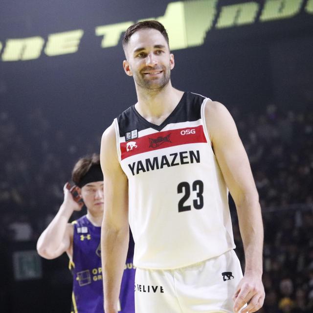 #23 �f�C�r�b�h�E�_�W���X�L�[�I�蒅�p�E���M�T�C�����胆�j�t�H�[���iAWAY�j �㉺�Z�b�g�@CS���b�y���d�l