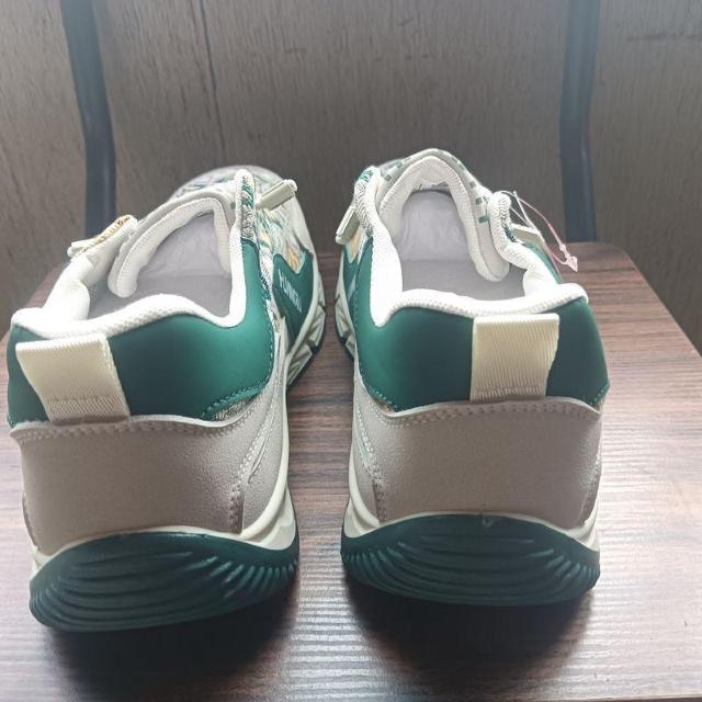新品 27cm 27.5cm メンズ スニーカー グリーン シューズ 靴 44 < 男性ファッション  新品 27cm 27.5cm メンズ スニーカー グリーン シューズ 靴 44 < 男性ファッションの