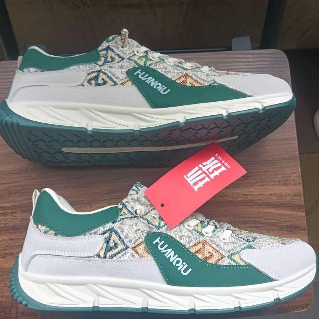 新品 27cm 27.5cm メンズ スニーカー グリーン シューズ 靴 44 < 男性ファッション  新品 27cm 27.5cm メンズ スニーカー グリーン シューズ 靴 44 < 男性ファッションの