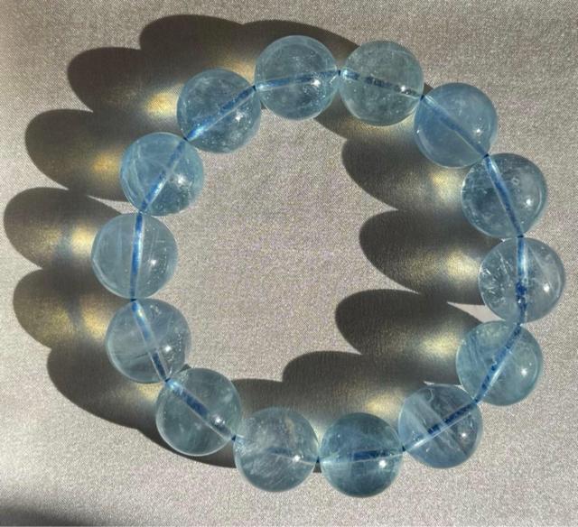 美しい天然石アクアマリンビーズブレスレット 大玉珠約14.5mm < 女性アクセサリー/時計 美しい天然石アクアマリンビーズブレスレット 大玉珠約14.5mm < 女性アクセサリー/時計の