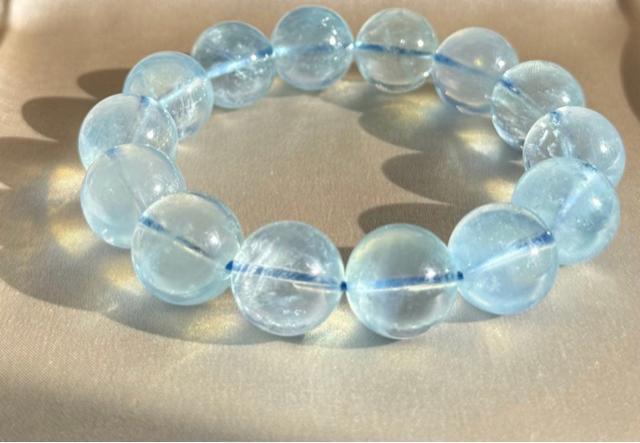 美しい天然石アクアマリンビーズブレスレット 大玉珠約14.5mm < 女性アクセサリー/時計 美しい天然石アクアマリンビーズブレスレット 大玉珠約14.5mm < 女性アクセサリー/時計の