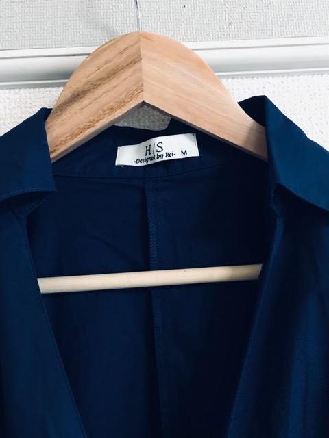 新品薄手.長袖ゆったり着られる合わせ後ろボタン付きチュニック < 女性ファッション  新品薄手.長袖ゆったり着られる合わせ後ろボタン付きチュニック < 女性ファッションの