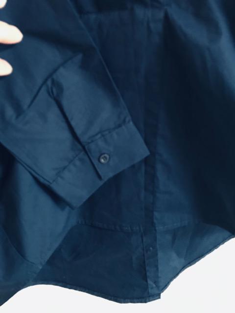 新品薄手.長袖ゆったり着られる合わせ後ろボタン付きチュニック < 女性ファッション  新品薄手.長袖ゆったり着られる合わせ後ろボタン付きチュニック < 女性ファッションの