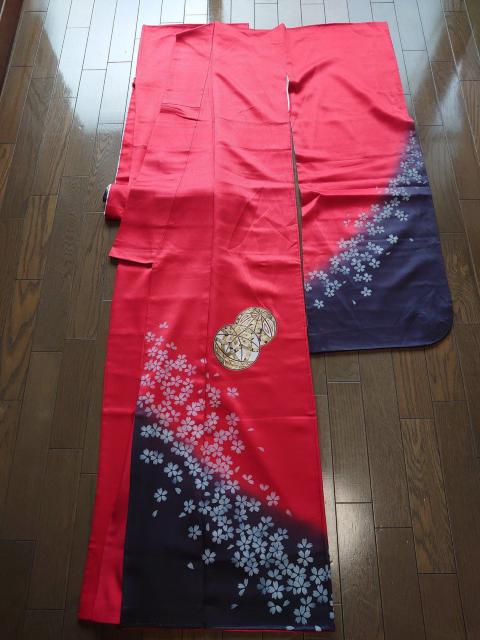 §USED、振袖、舞桜吉祥毬文、暈し染め、金銀彩 < 女性ファッション  §USED、振袖、舞桜吉祥毬文、暈し染め、金銀彩  < 女性ファッションの